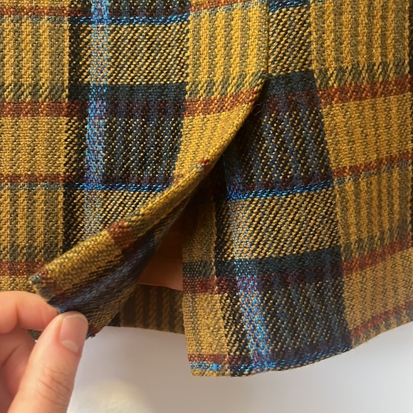 Y2K italian wool plaid skirt - Picture 5 of 5